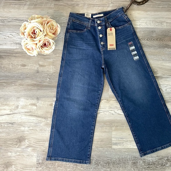 Levi’s Mile High Cropped Wide Leg Jean Button Fly - Picture 6 of 14